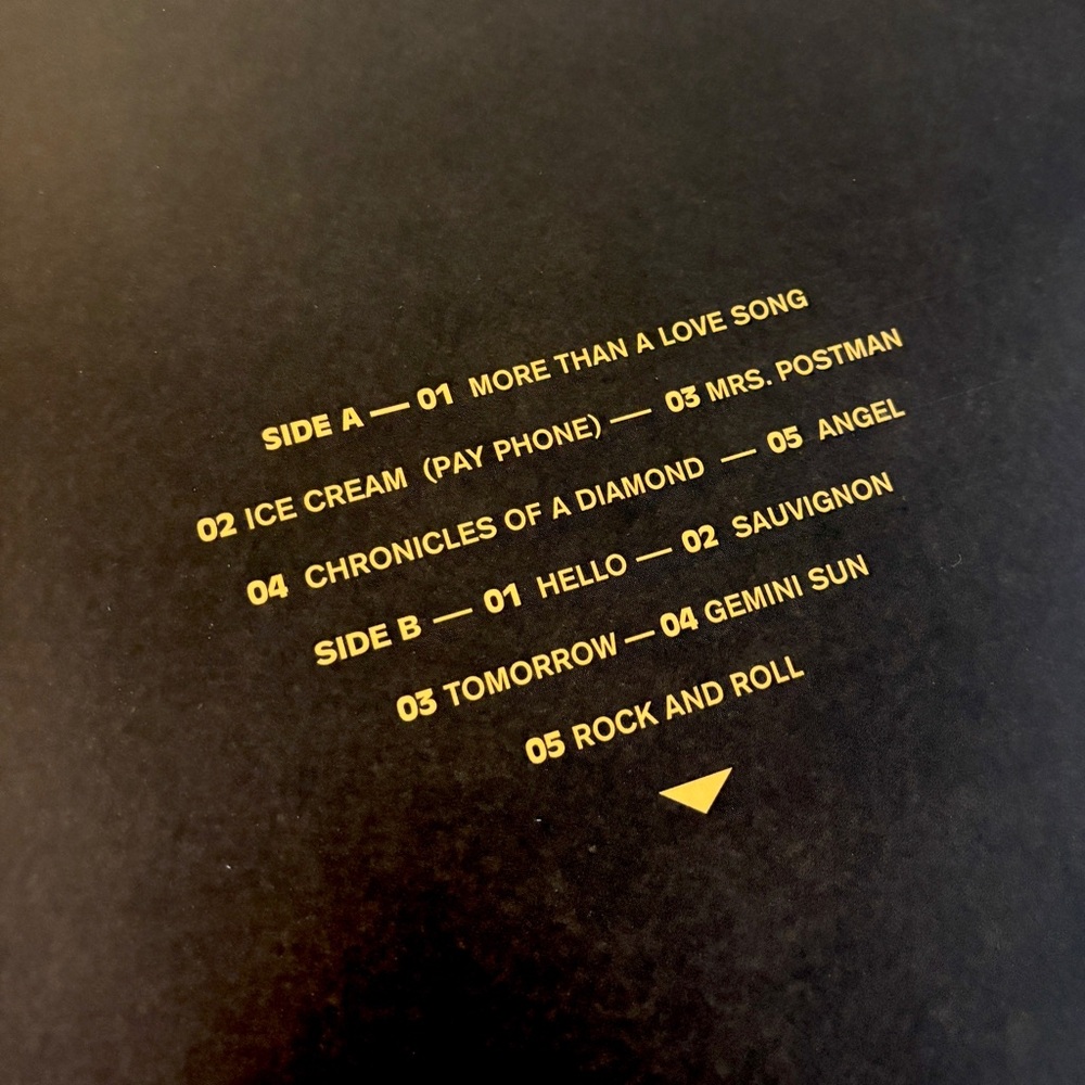 Black Pumas ‘Chronicles of a Diamond’ Gold Vinyl Record - Picture 2 of 3